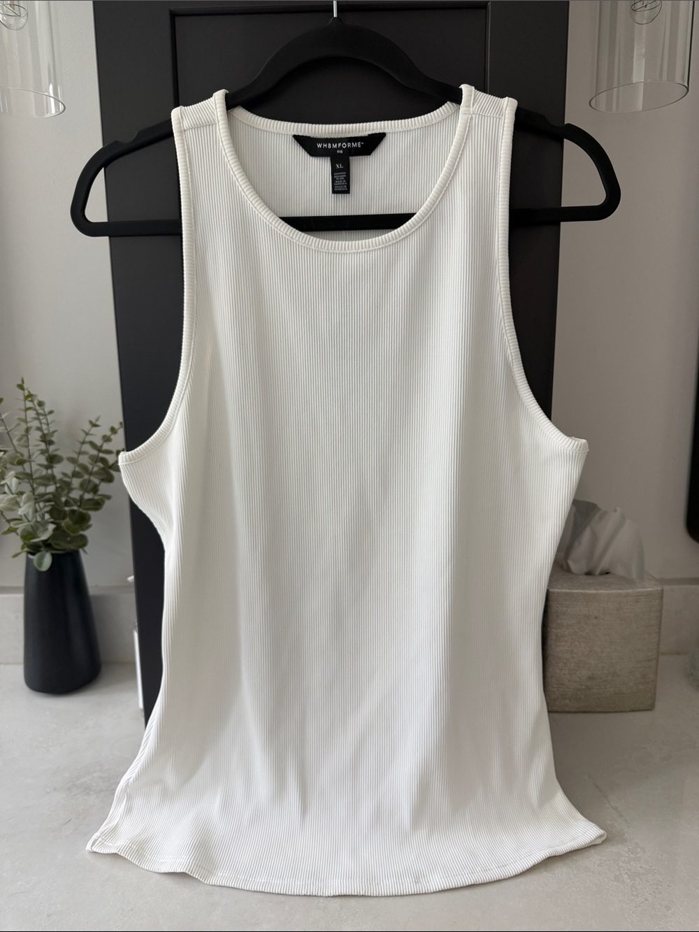 White House Black Market Cream Ribbed Scoop Tank - Sleeveless Women's Top